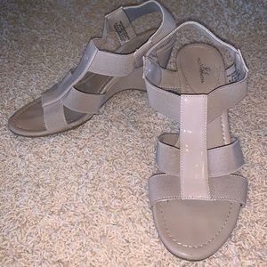 JaclynSmith high heels